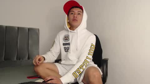 Owen online show from December 2024 11:58:01 PM