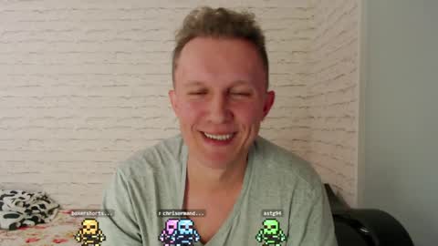 Snapshot of alex_amazing chatting on May 2026 10:07:01 PM Alex Amazing online show from May 2026 10:07:01 PM