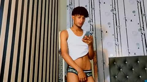 Snapshot of alex_bloom_ chatting on June 2026 07:19:02 PM Alexander online show from June 2026 07:19:02 PM