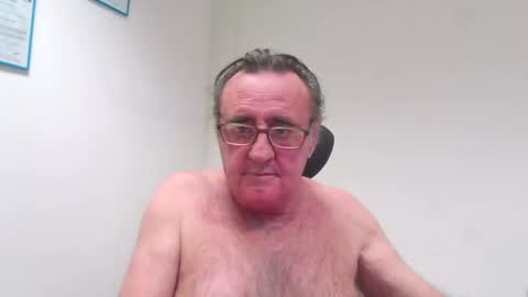 Snapshot of alex_fetishplayer chatting on January 2025 04:23:02 PM Alex online show from January 2025 04:23:02 PM