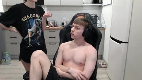 Alex online show from January 2025 10:15:02 PM