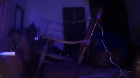 Alex online show from October 2025 06:55:01 AM