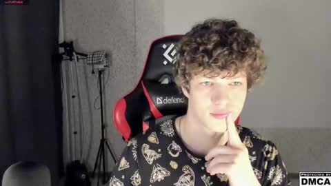 Alexander online show from November 2025 04:51:02 PM