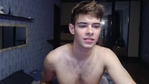 Snapshot of alex_man_01 chatting on September 2025 10:12:02 PM Alex online show from September 2025 10:12:02 PM