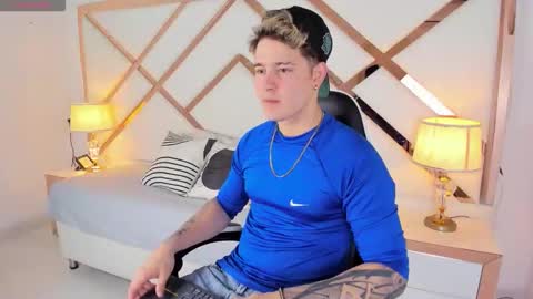 Alex  online show from February 2026 07:31:01 PM