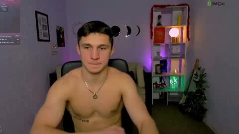 Snapshot of alex_reeding chatting on April 2026 12:10:02 PM Alex online show from April 2026 12:10:02 PM