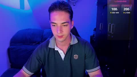     online show from December 2024 01:08:01 AM