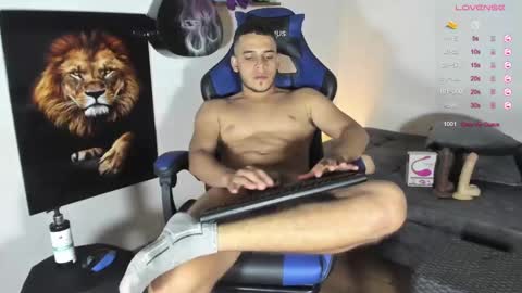 Snapshot of alex_woll11 chatting on February 2025 05:41:01 AM Alex Woll online show from February 2025 05:41:01 AM