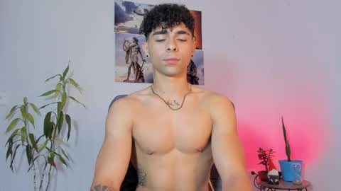 Snapshot of alex_zt7 chatting on April 2026 04:54:01 PM x online show from April 2026 04:54:01 PM