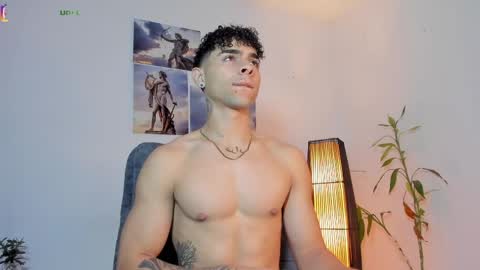 Snapshot of alex_zt7 chatting on May 2026 07:20:01 PM x online show from May 2026 07:20:01 PM