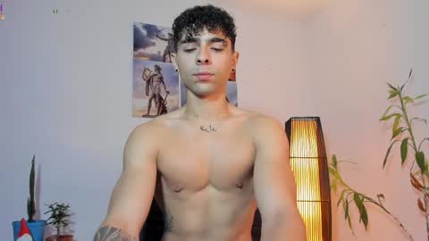 Snapshot of alex_zt7 chatting on May 2026 01:41:01 PM x online show from May 2026 01:41:01 PM