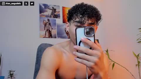 Snapshot of alex_zt7 chatting on July 2026 05:07:02 PM x online show from July 2026 05:07:02 PM