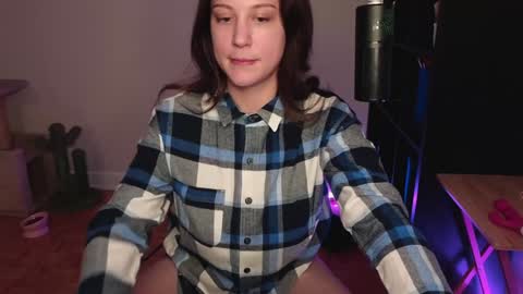 dont be afraid to click social media link its  working  just click on that  online show from December 2024 11:25:01 PM