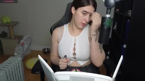 dont be afraid to click social media link its  working  just click on that  online show from February 2025 12:25:01 AM