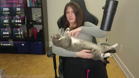 dont be afraid to click social media link its  working  just click on that  online show from November 2025 12:32:01 AM