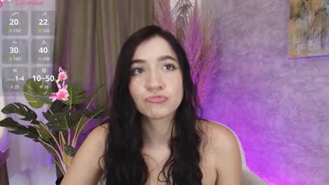 alexa_foxx27 online show from October 2025 08:31:01 PM