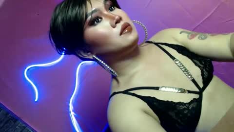 alexa_hansung online show from December 2025 04:12:02 PM