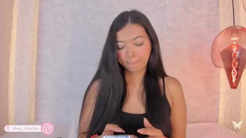 Snapshot of alexa_millers_ chatting on May 2026 04:18:01 AM Alexa Millers online show from May 2026 04:18:01 AM