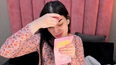 Alexa Thaylor online show from November 2025 03:01:02 PM