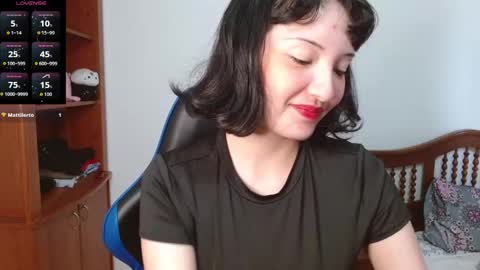 Alexandra 3 online show from October 2025 05:02:02 PM