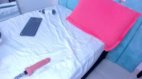 alexaa_small online show from March 2025 03:20:02 PM