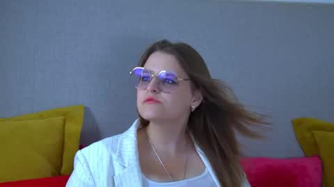 Snapshot of alexaavery chatting on July 2026 06:08:02 AM AlexaAvery online show from July 2026 06:08:02 AM