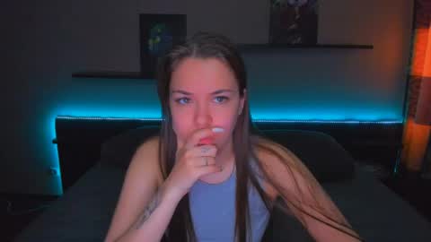 Snapshot of alexabarkley chatting on April 2026 12:30:02 AM angel online show from April 2026 12:30:02 AM