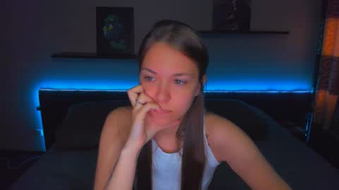 Snapshot of alexabarkley chatting on May 2026 12:40:01 AM angel online show from May 2026 12:40:01 AM