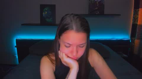 Snapshot of alexabarkley chatting on June 2026 12:45:02 AM angel online show from June 2026 12:45:02 AM