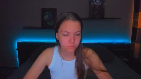 Snapshot of alexabarkley chatting on June 2026 12:49:01 AM angel online show from June 2026 12:49:01 AM