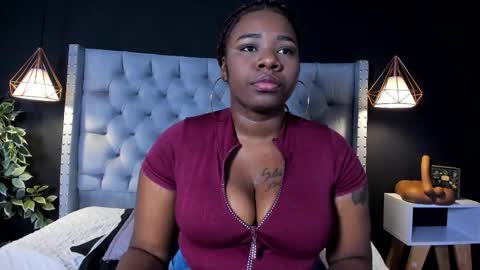 C A M I L A  online show from November 2025 03:20:02 AM