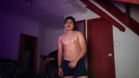 Snapshot of alexander_cd1 chatting on December 2025 04:40:02 AM ALEX CD online show from December 2025 04:40:02 AM