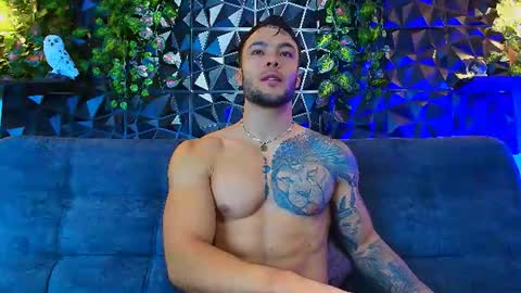 Snapshot of alexander_collin_ chatting on August 2026 10:40:02 AM Alex Collin online show from August 2026 10:40:02 AM