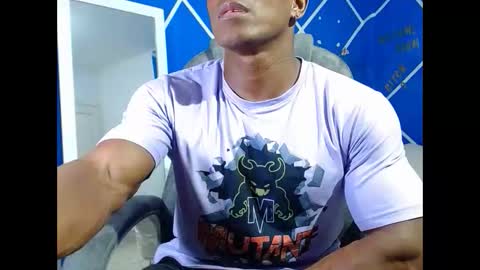 Snapshot of alexander_megan chatting on December 2024 03:09:01 AM alexander online show from December 2024 03:09:01 AM