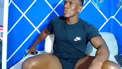 Snapshot of alexander_megan chatting on January 2025 03:48:01 AM alexander online show from January 2025 03:48:01 AM