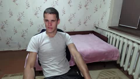 alexanderstrongs online show from September 2025 07:02:02 PM