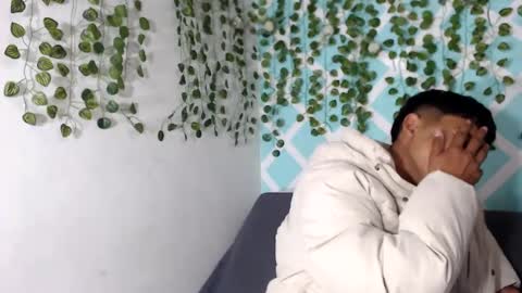 chicos hot online show from September 2025 01:33:02 PM