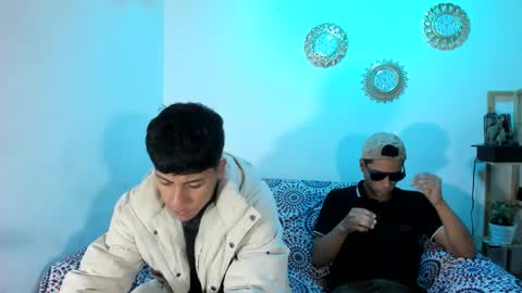 chicos hot online show from October 2025 01:30:01 PM