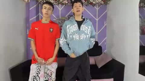 chicos hot online show from March 2026 02:32:01 PM