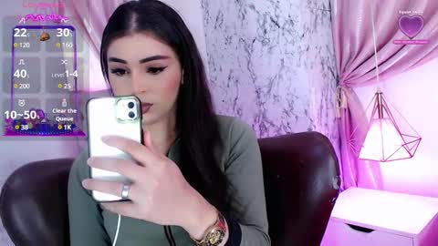 Snapshot of alexandra_evanz chatting on December 2024 09:54:02 AM Alexandra Spellman online show from December 2024 09:54:02 AM