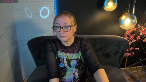 Snapshot of alexandra_kind chatting on December 2024 04:50:01 PM Alexandra online show from December 2024 04:50:01 PM