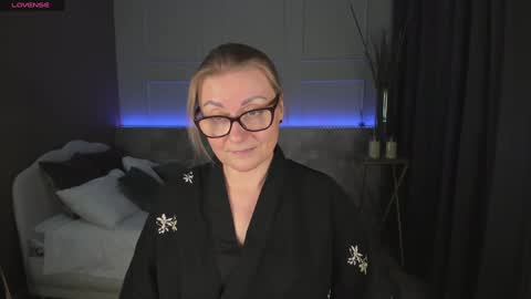 Snapshot of alexandra_kind chatting on January 2025 12:31:02 AM Alexandra online show from January 2025 12:31:02 AM