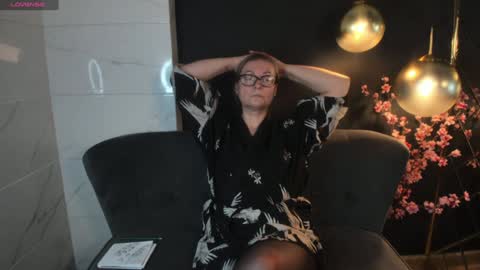 Snapshot of alexandra_kind chatting on January 2025 08:10:02 PM Alexandra online show from January 2025 08:10:02 PM