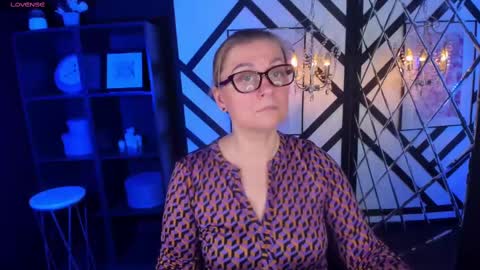 Snapshot of alexandra_kind chatting on March 2025 01:42:01 PM Alexandra online show from March 2025 01:42:01 PM