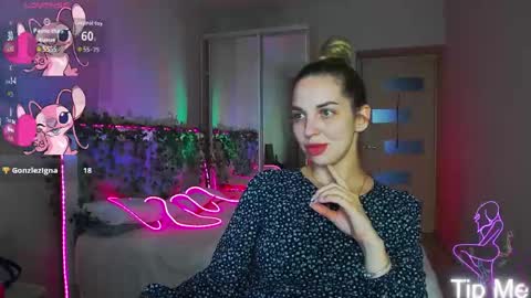 Snapshot of alexandracandy chatting on May 2026 02:45:01 PM alexandracandy online show from May 2026 02:45:01 PM