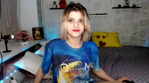Snapshot of alexandraermes chatting on July 2026 11:40:02 PM AlexandraErmes online show from July 2026 11:40:02 PM