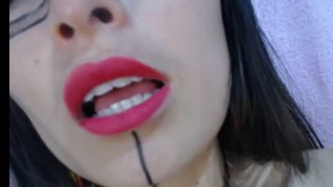 alexandrasaen online show from November 2025 10:32:01 PM