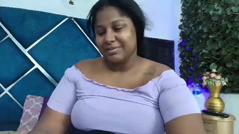 Snapshot of alexarousse4u chatting on June 2026 11:32:01 PM Alexa online show from June 2026 11:32:01 PM