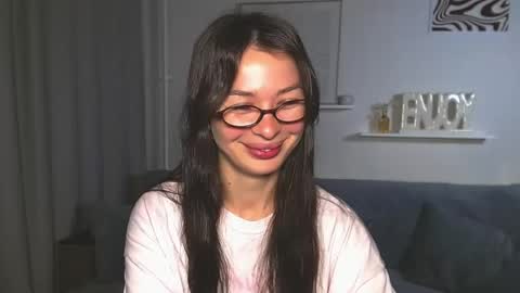 Snapshot of alexasven chatting on July 2026 10:14:02 PM Alex DONT FORGET GIVE ME THUMBS UP online show from July 2026 10:14:02 PM