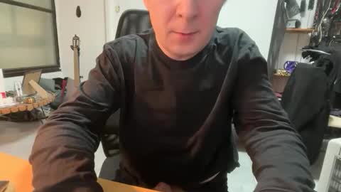 Snapshot of alexbrooke1984941863 chatting on May 2026 06:37:01 PM alexbrooke1984941863 online show from May 2026 06:37:01 PM